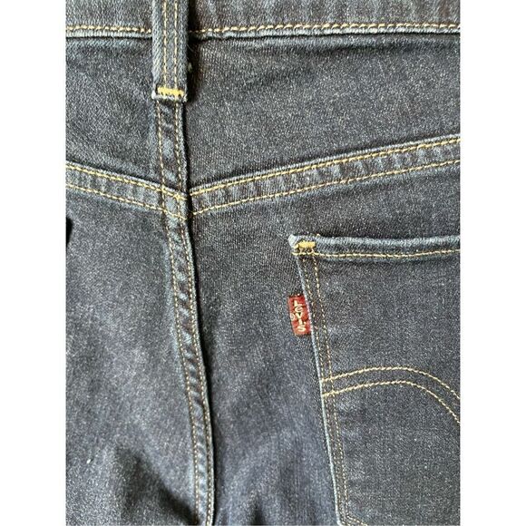 Levi’s 515 Bootcut Jeans - Picture 3 of 11